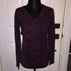 Buffalo David Bitton Ladies Lalita Plum Leo V-Neck Sweater Size Small NWT